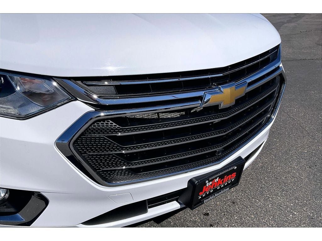 Used 2020 Chevrolet Traverse Premier AWD/4WD image 32