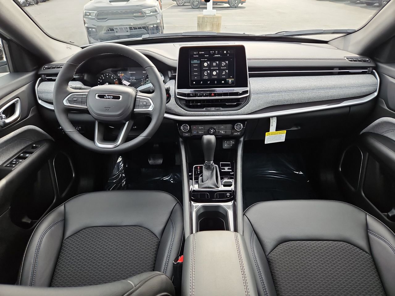 New 2026 Jeep Compass Latitude image 15