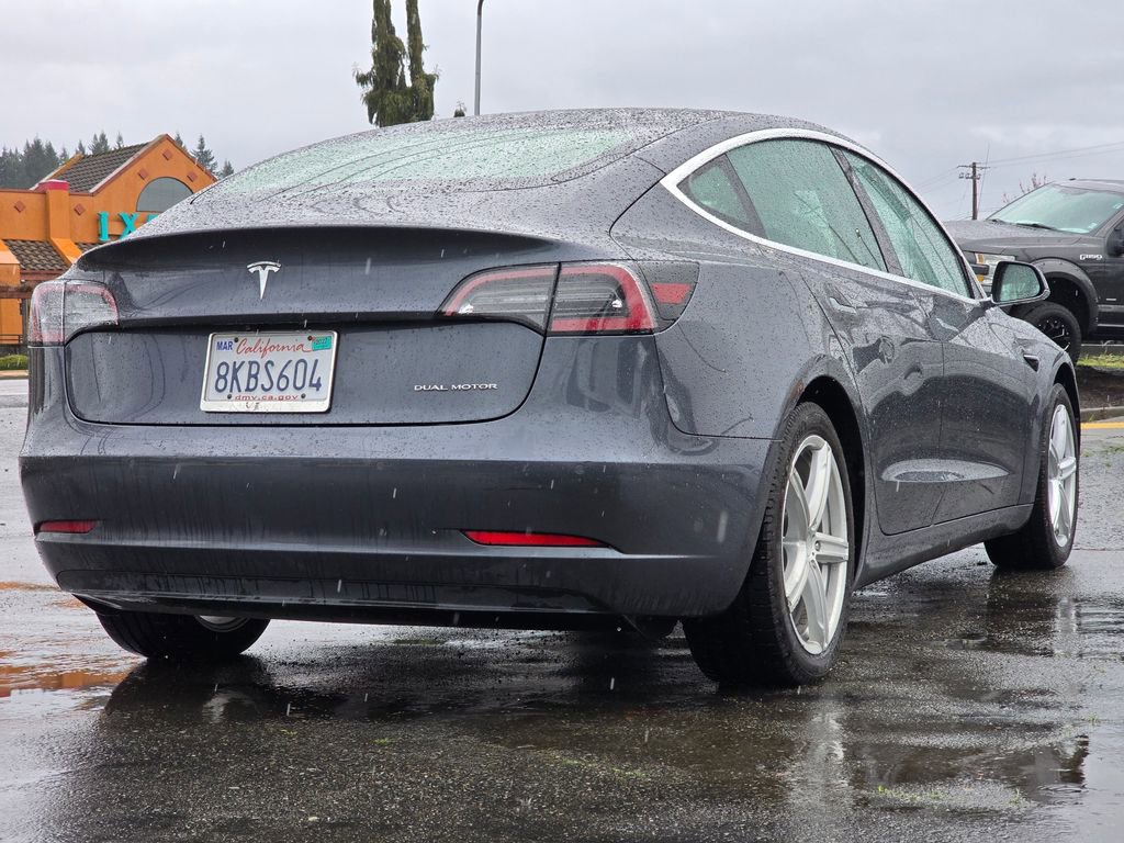 Used 2018 Tesla Model 3 Long Range AWD/4WD image 7