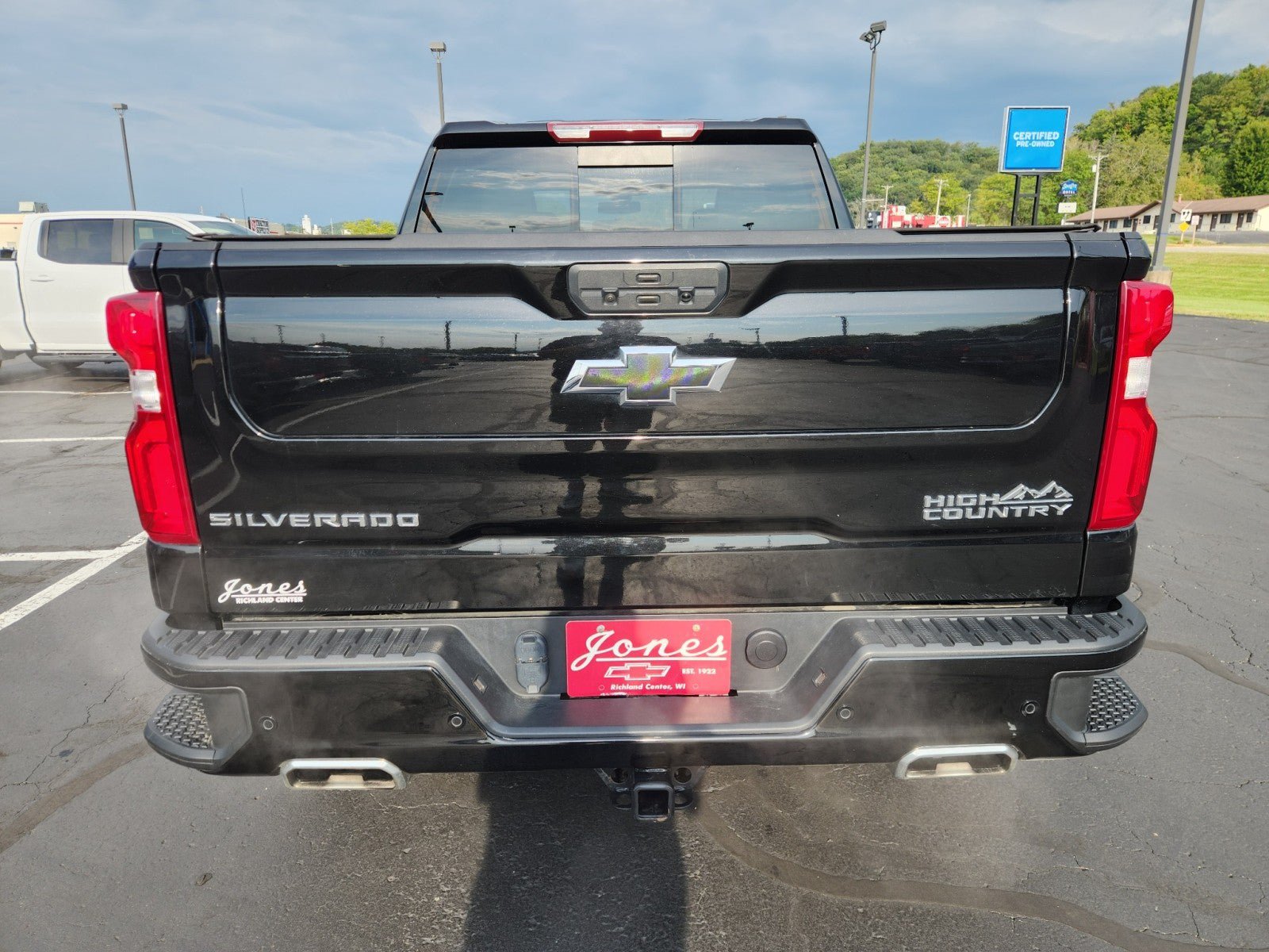 Used 2021 Chevrolet Silverado 1500 High Country AWD/4WD image 4