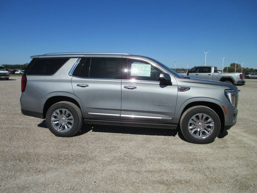New 2026 GMC Yukon Denali w/ Sun & Power Step Package image 2