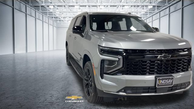 New 2026 Chevrolet Suburban Premier AWD/4WD image 4