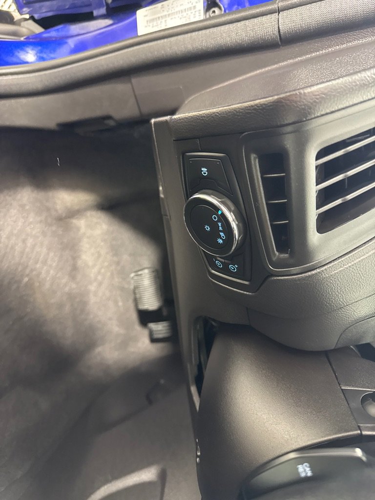 Used 2012 Ford Focus SEL image 14