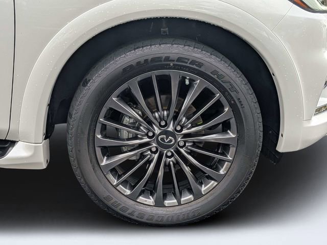 Used 2022 INFINITI QX80 Sensory w/ All-Season Package image 11