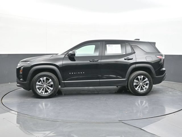 Used 2025 Chevrolet Equinox LT FWD image 8