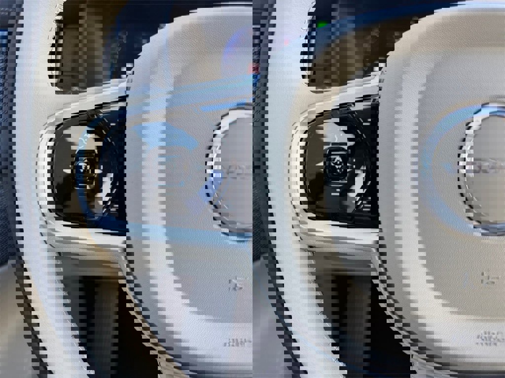 New 2026 Volvo XC90 B6 Ultra image 12