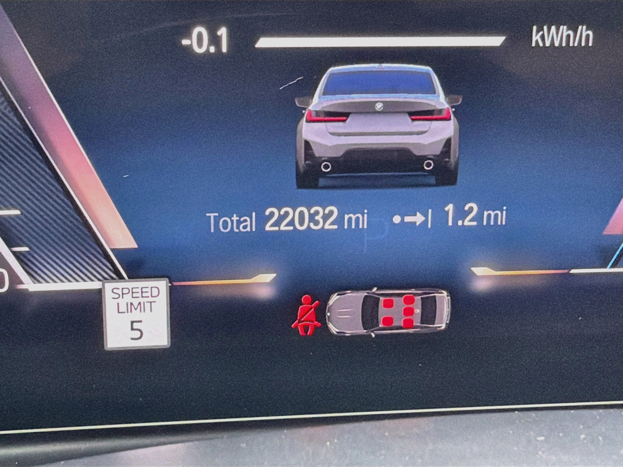 Used 2024 BMW 330e w/ Premium Package RWD image 41