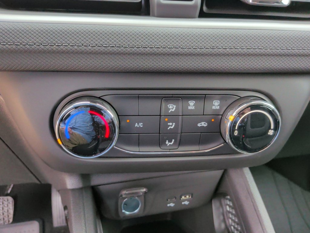 New 2026 Chevrolet TrailBlazer LS w/ LS Convenience Package FWD image 24