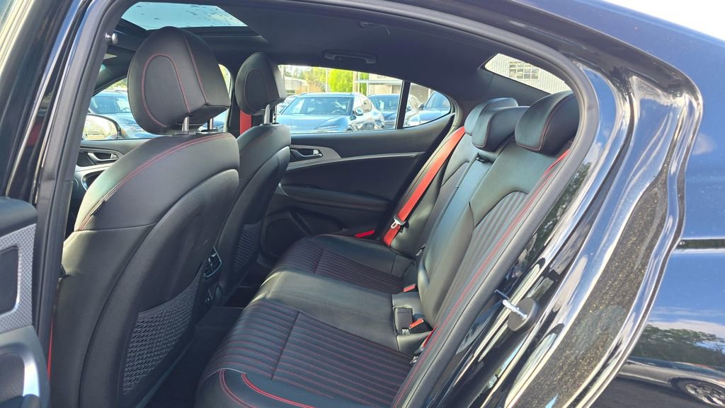 Used 2023 Genesis G70 2.0T w/ Sport Prestige Package image 16