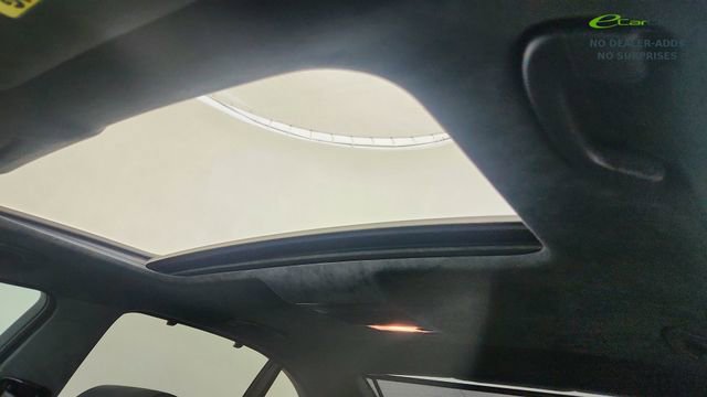 Used 2006 BMW M5 image 54