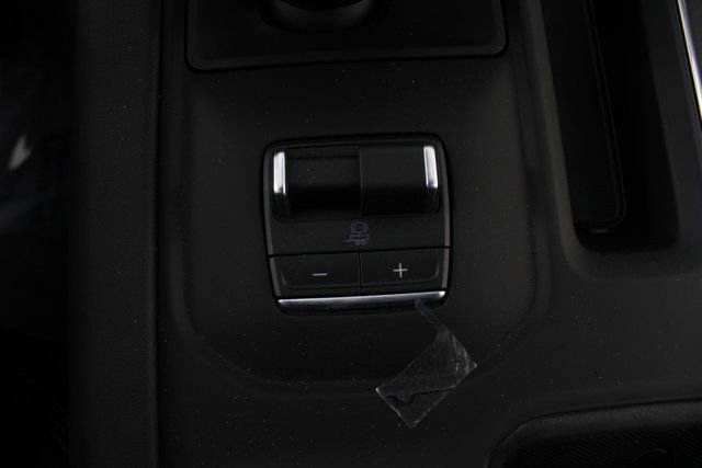 New 2026 GMC Sierra 1500 Denali w/ Denali Reserve Package image 9