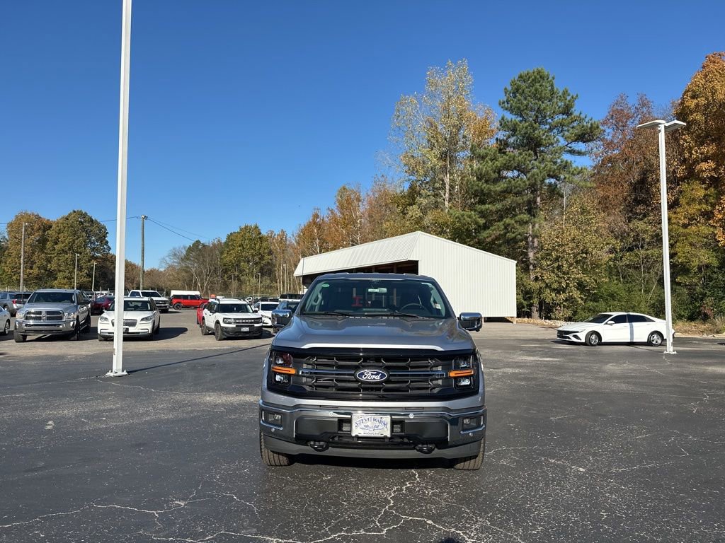 New 2025 Ford F150 XLT w/ Equipment Group 302A MID image 8