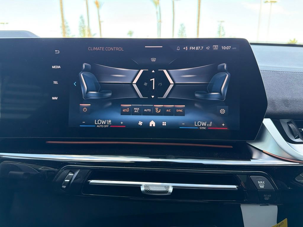 New 2026 BMW X2 xDrive28i w/ Technology Package AWD/4WD image 17