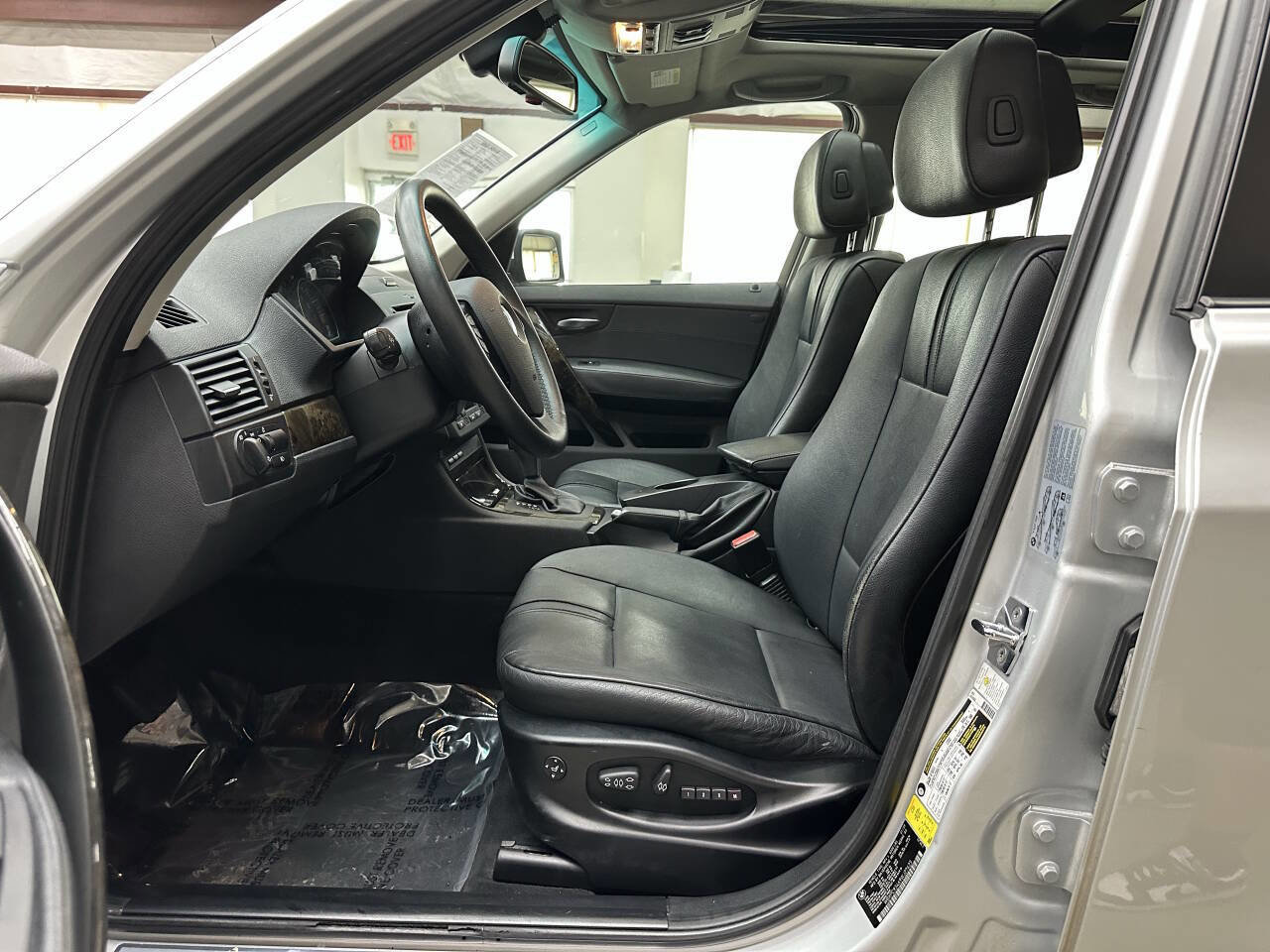 Used 2009 BMW X3 xDrive30i image 11