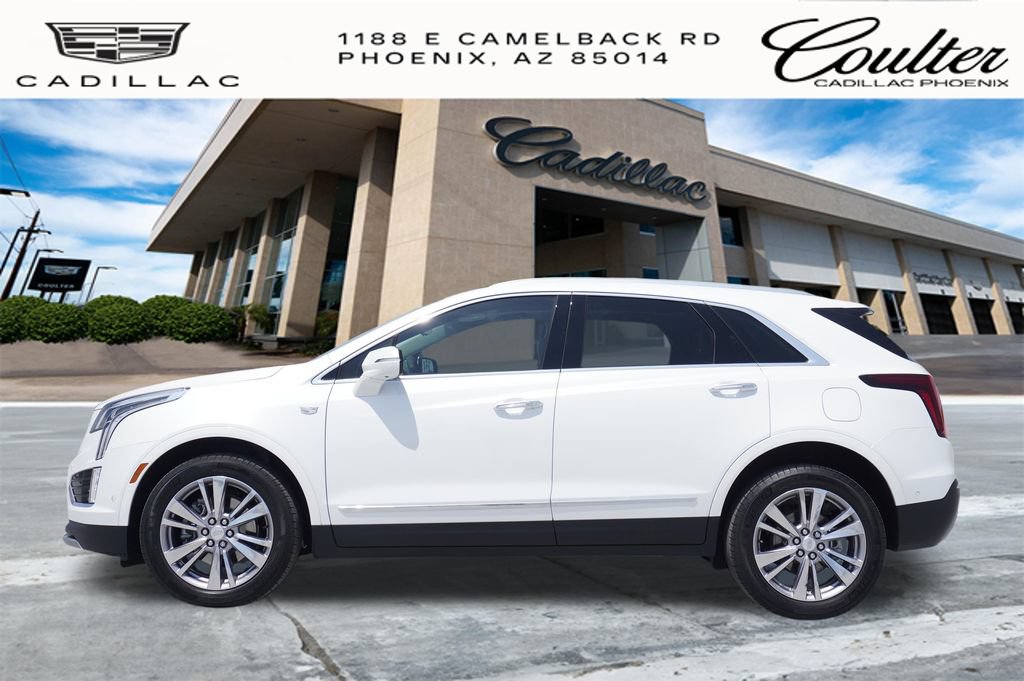 Certified 2024 Cadillac XT5 Premium Luxury w/ Technology Package FWD image 2