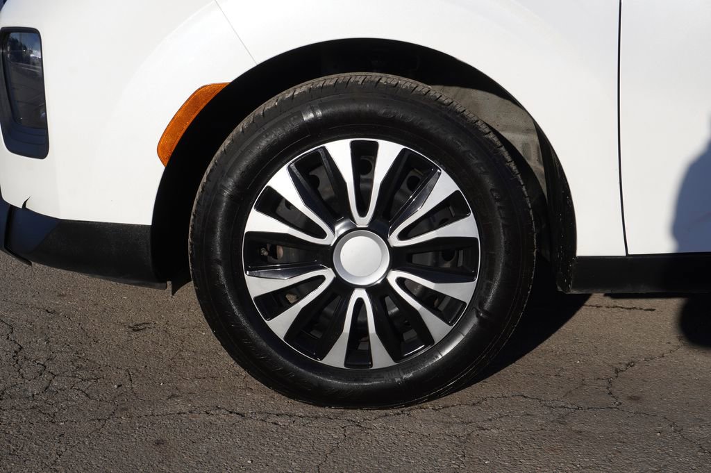 Used 2020 Kia Soul LX image 10