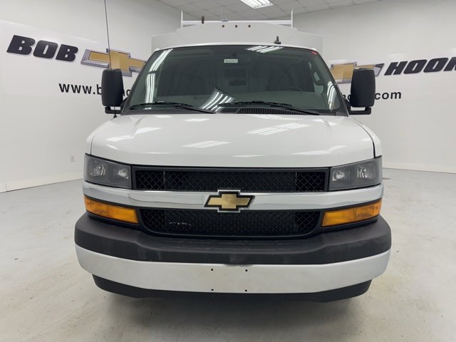 New 2026 Chevrolet Express 3500 w/ Power Convenience Package image 2