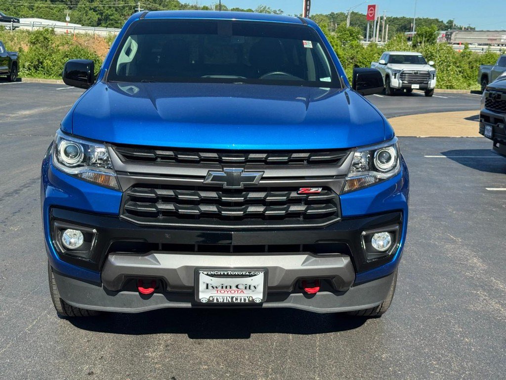 Used 2022 Chevrolet Colorado Z71 w/ Trail Boss Package AWD/4WD image 9