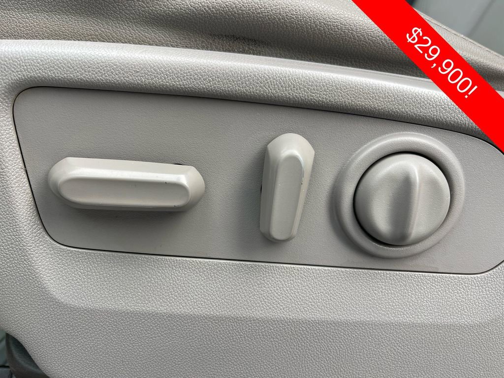 Used 2019 GMC Sierra 1500 SLT w/ SLT Premium Plus Package image 8