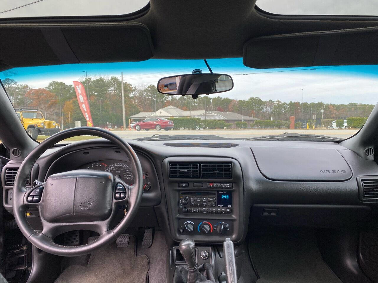 Used 2002 Chevrolet Camaro Z28 w/ SS Performance/Appearance Pkg image 10