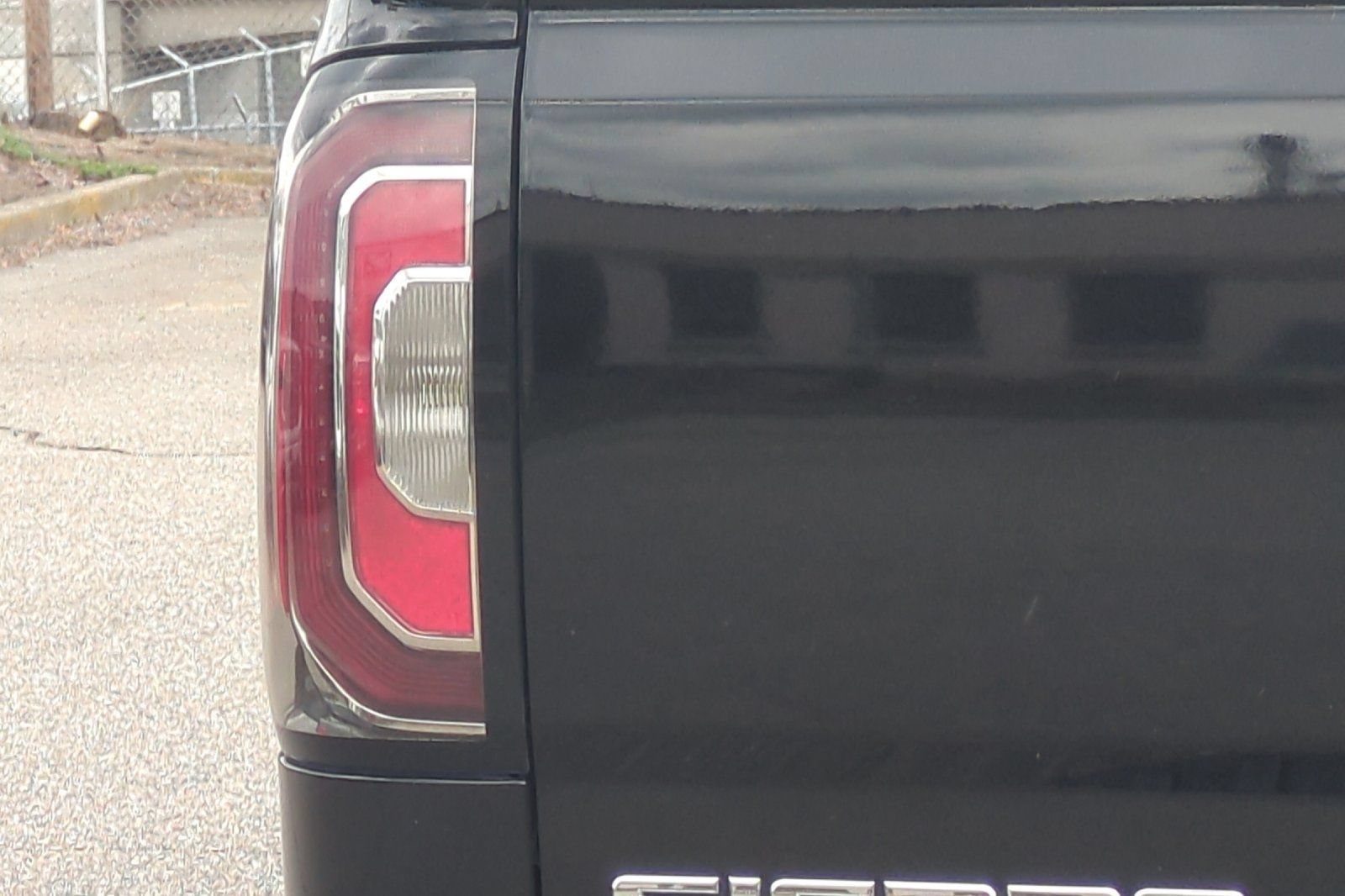 Used 2018 GMC Sierra 1500 Denali w/ Denali Ultimate Package AWD/4WD image 45