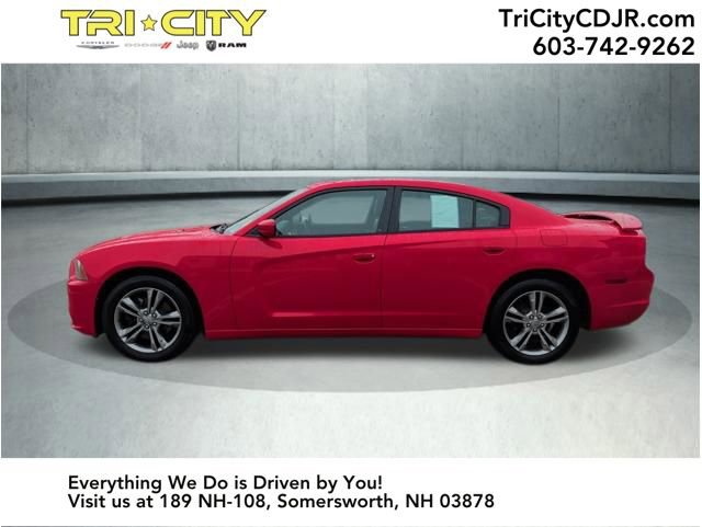Used 2014 Dodge Charger SXT Plus image 2