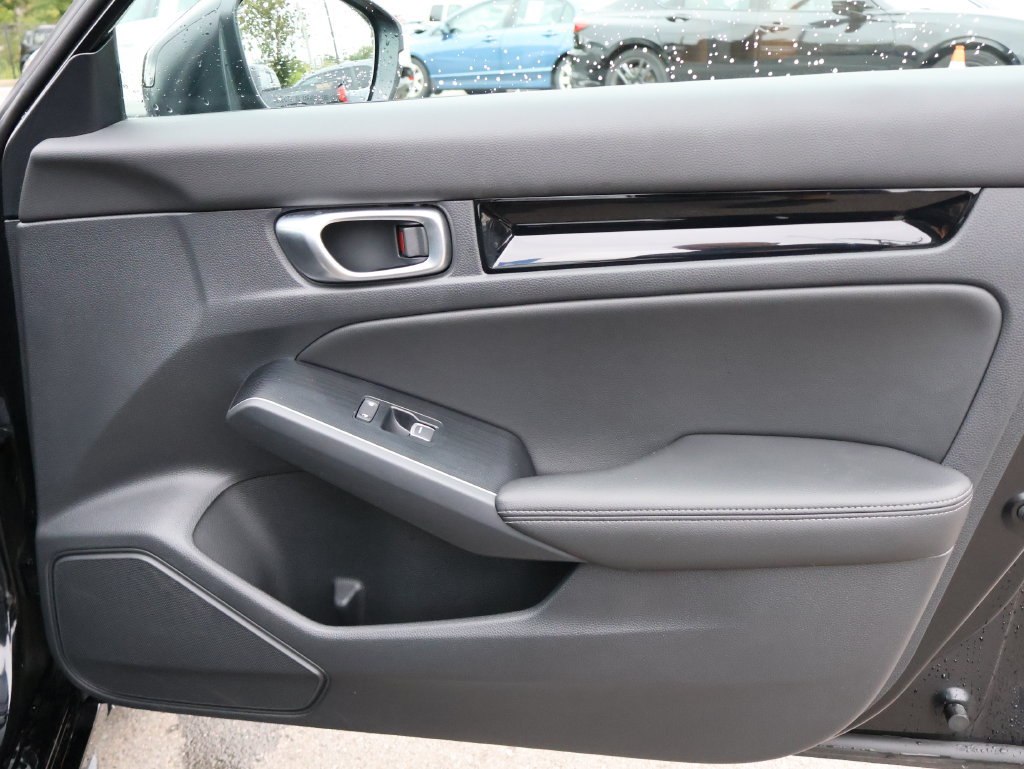 Certified 2024 Honda Civic Sport Touring image 11