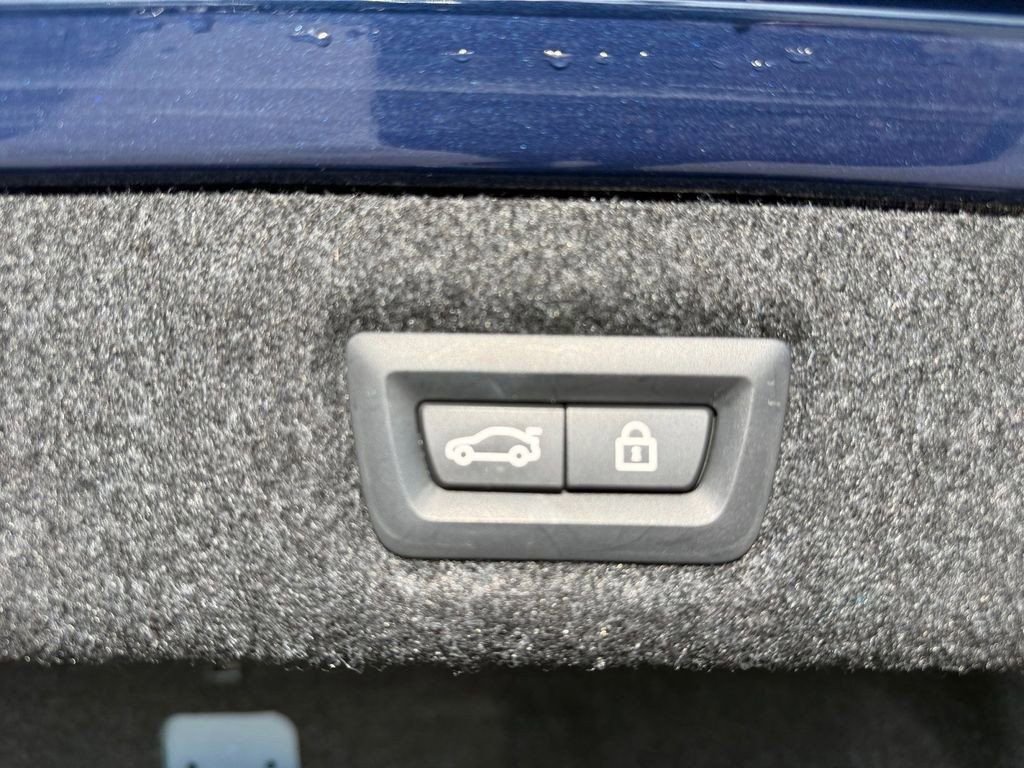 Used 2023 BMW 530i w/ M Sport Package image 12