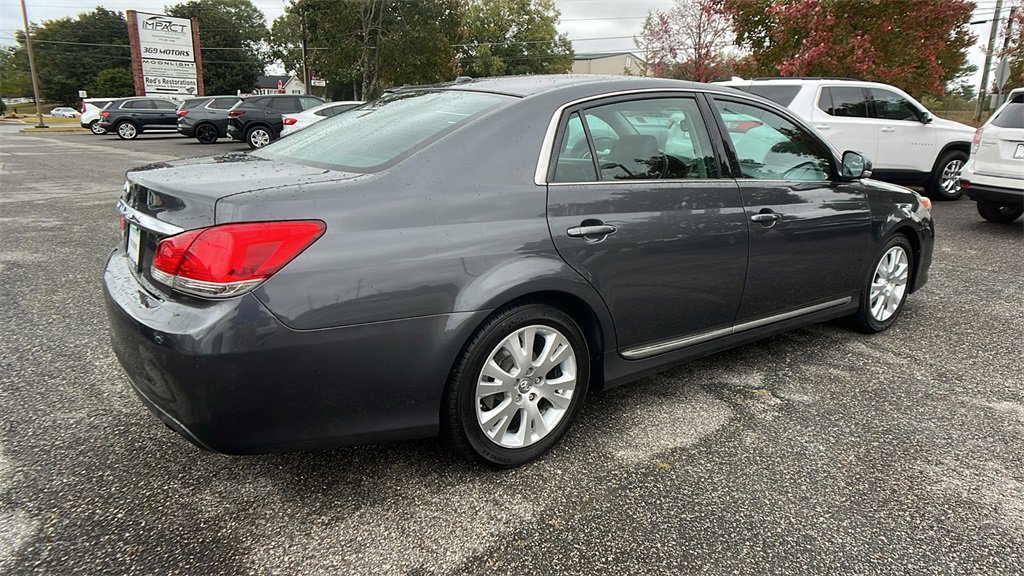 Used 2012 Toyota Avalon image 5