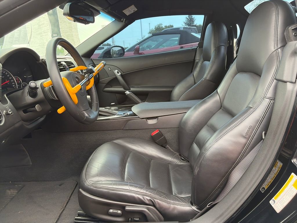 Used 2008 Chevrolet Corvette Convertible w/ Preferred Equipment Group RWD image 11