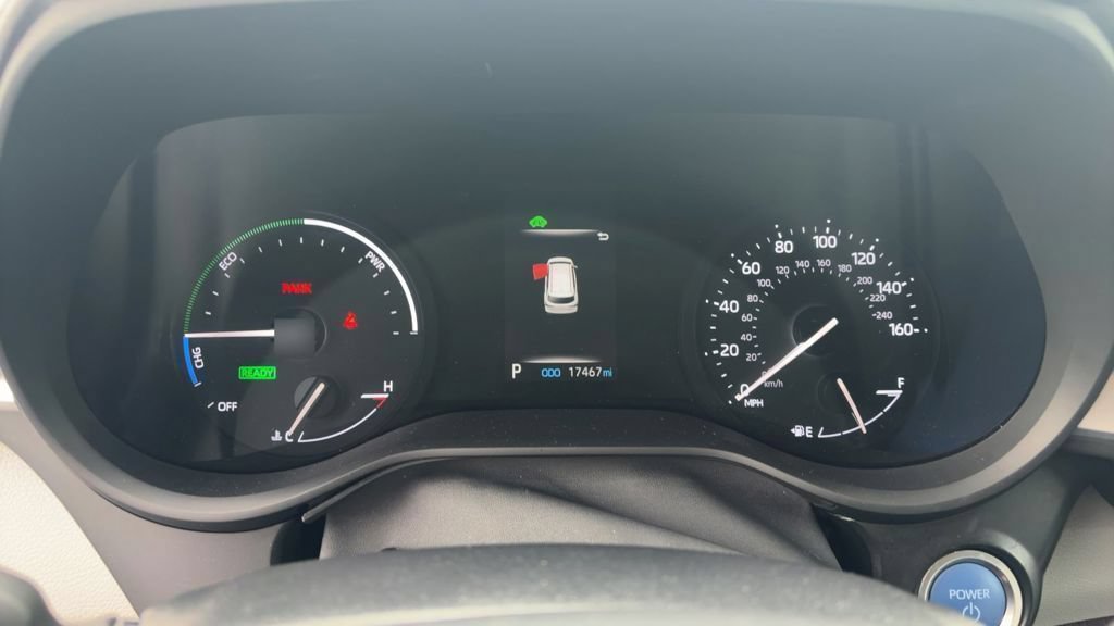 Used 2024 Toyota Sienna XLE FWD image 4