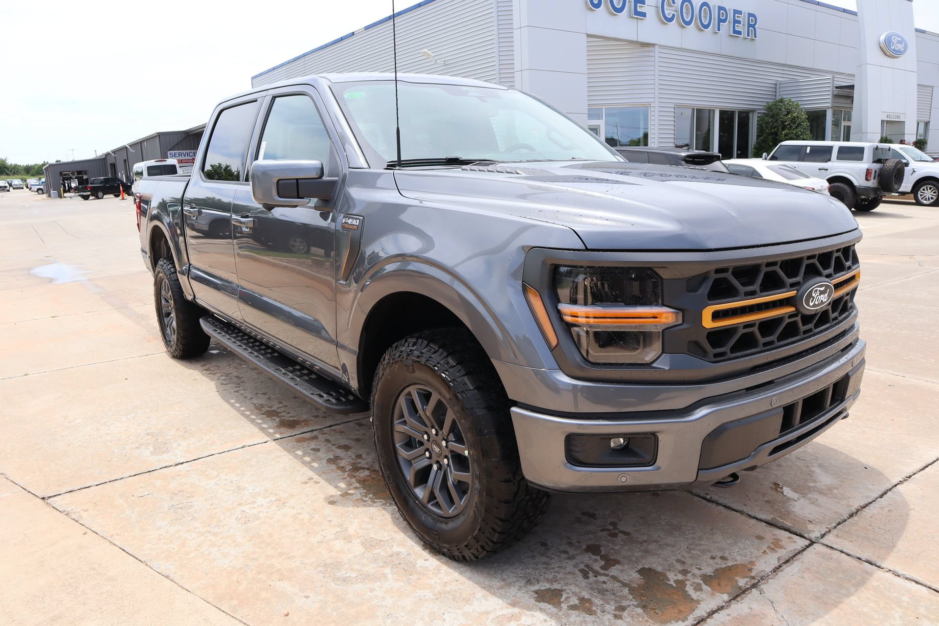 New 2026 Ford F150 Tremor w/ Equipment Group 402B