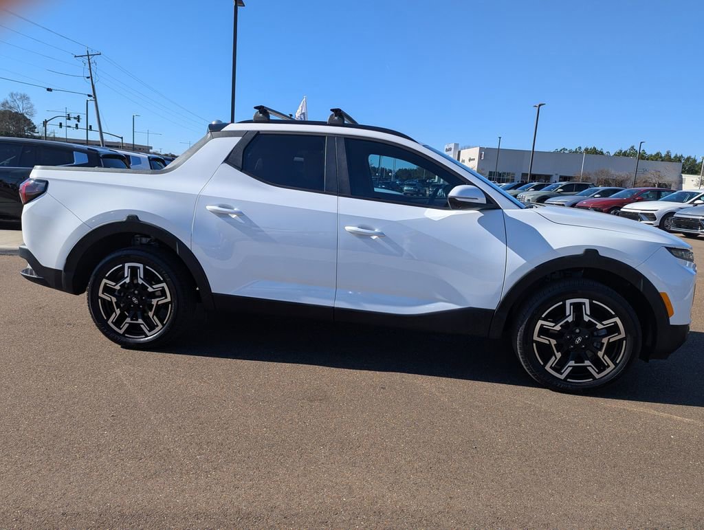 Used 2025 Hyundai Santa Cruz Limited image 3