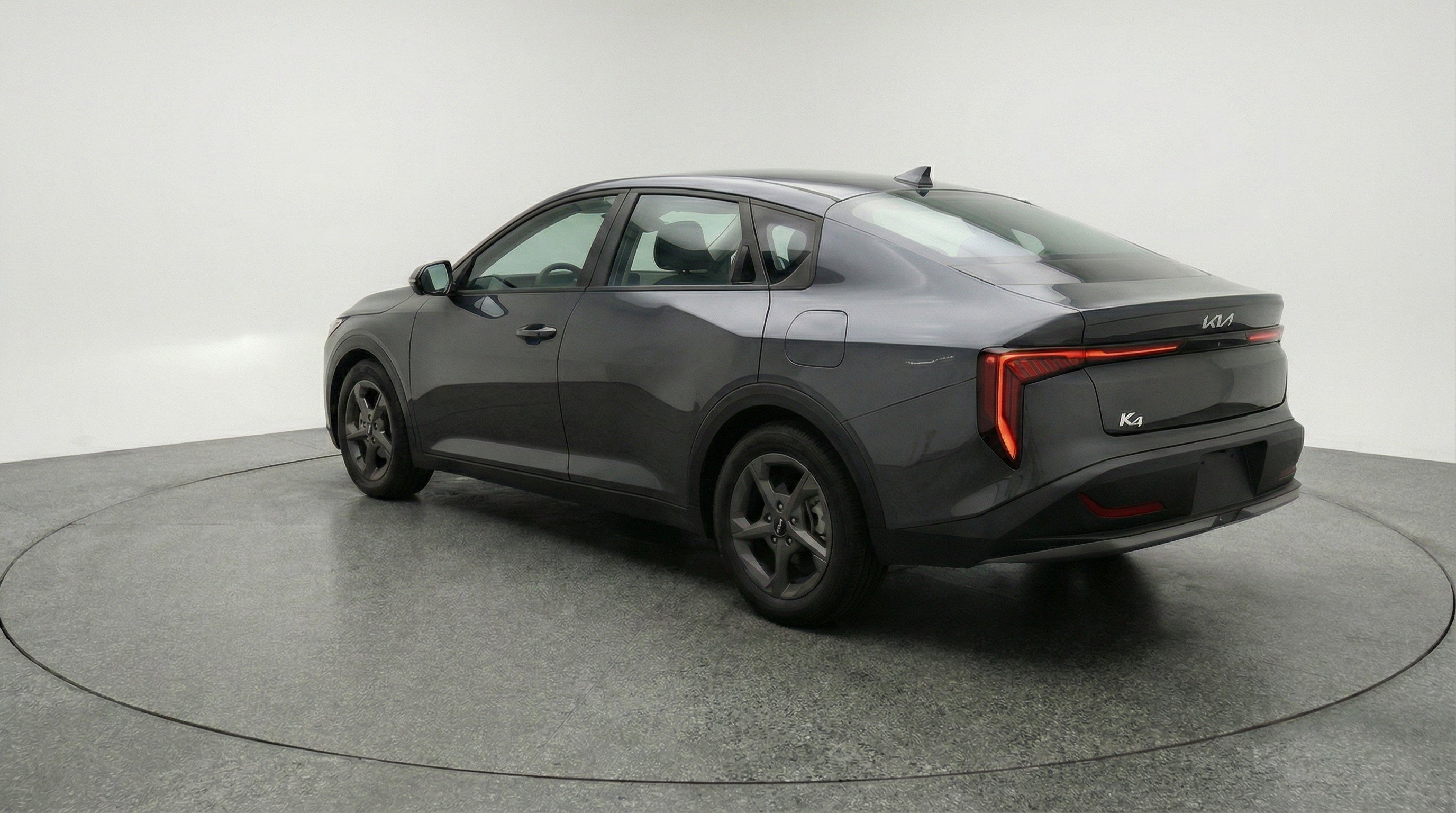 Used 2025 Kia K4 FWD image 6
