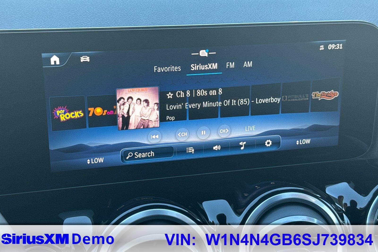 Certified 2025 Mercedes-Benz GLA 250 image 34