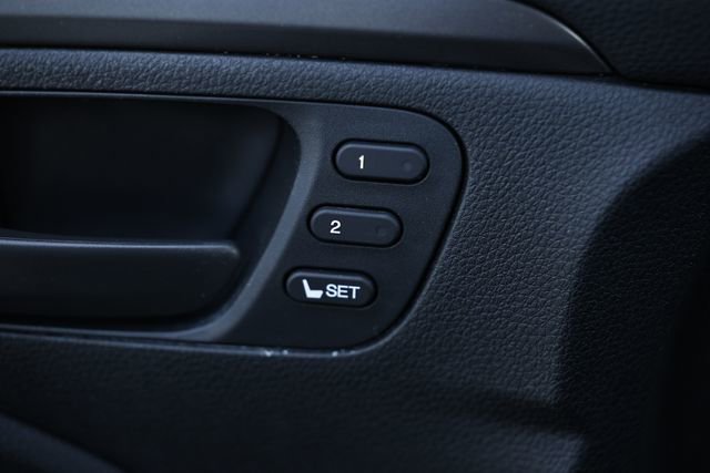 Used 2023 Honda Passport EX-L image 16