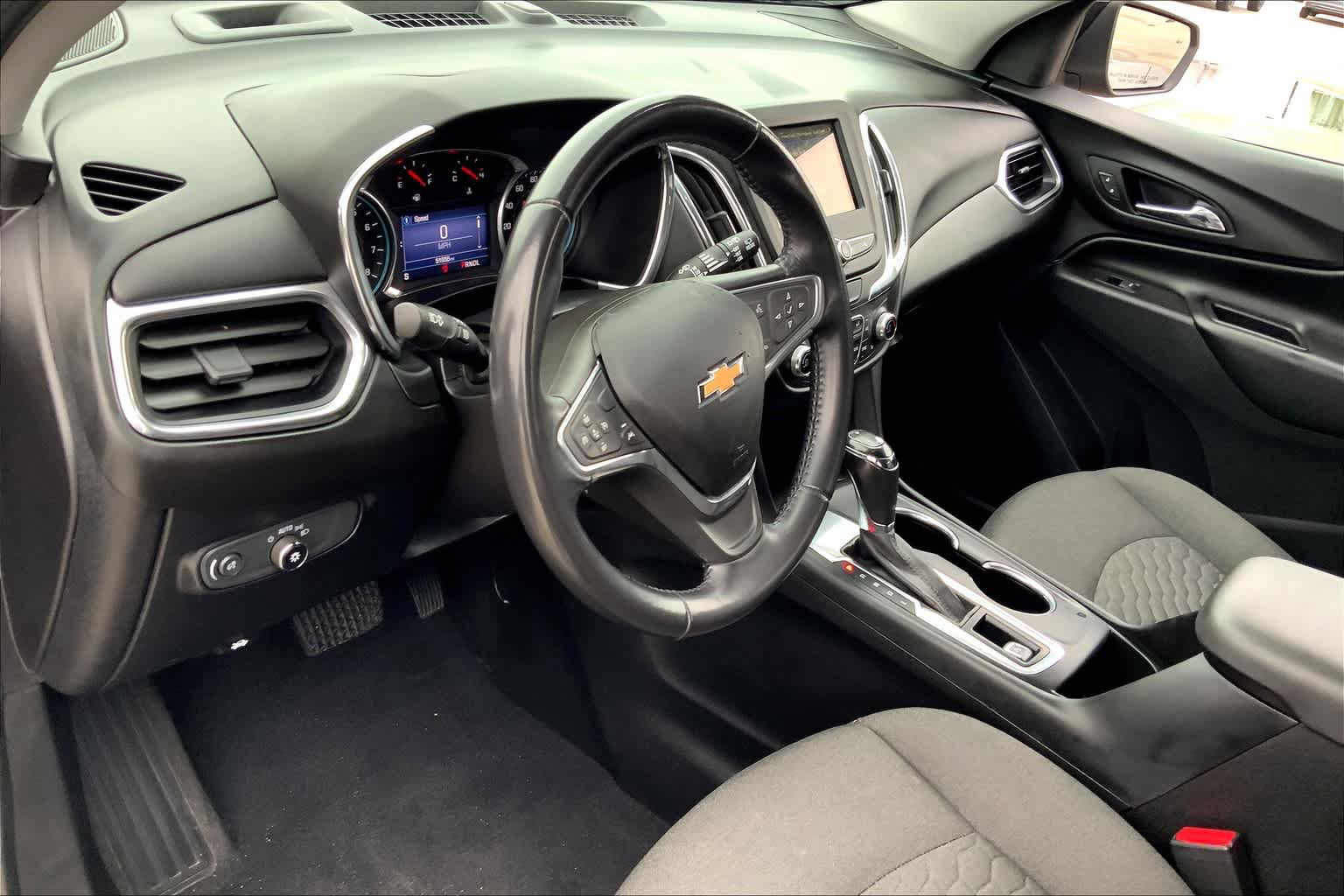Used 2019 Chevrolet Equinox LT w/ Driver Convenience Package FWD image 15