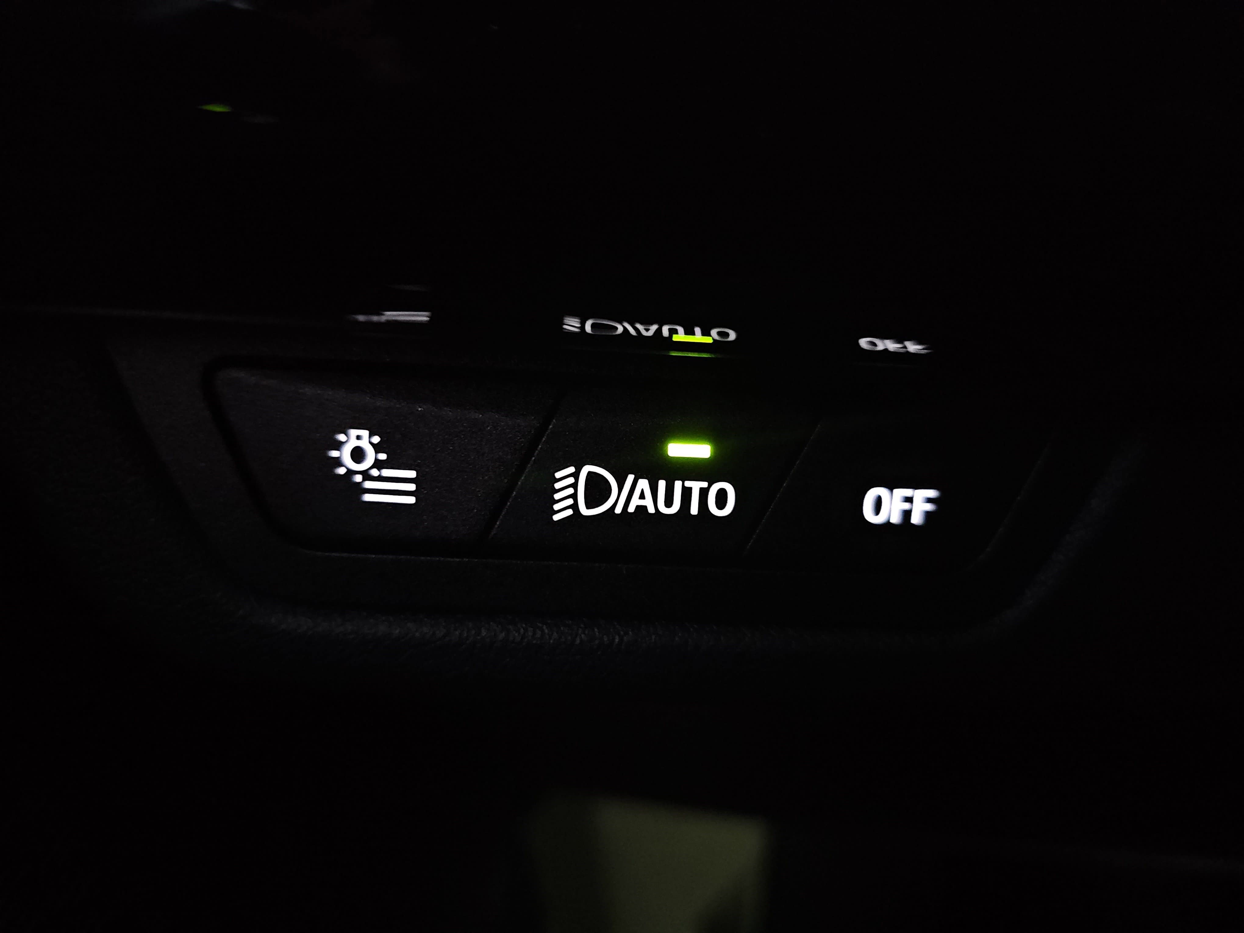 New 2026 BMW X2 xDrive28i w/ Technology Package image 27