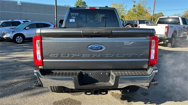 New 2026 Ford F350 XLT image 31