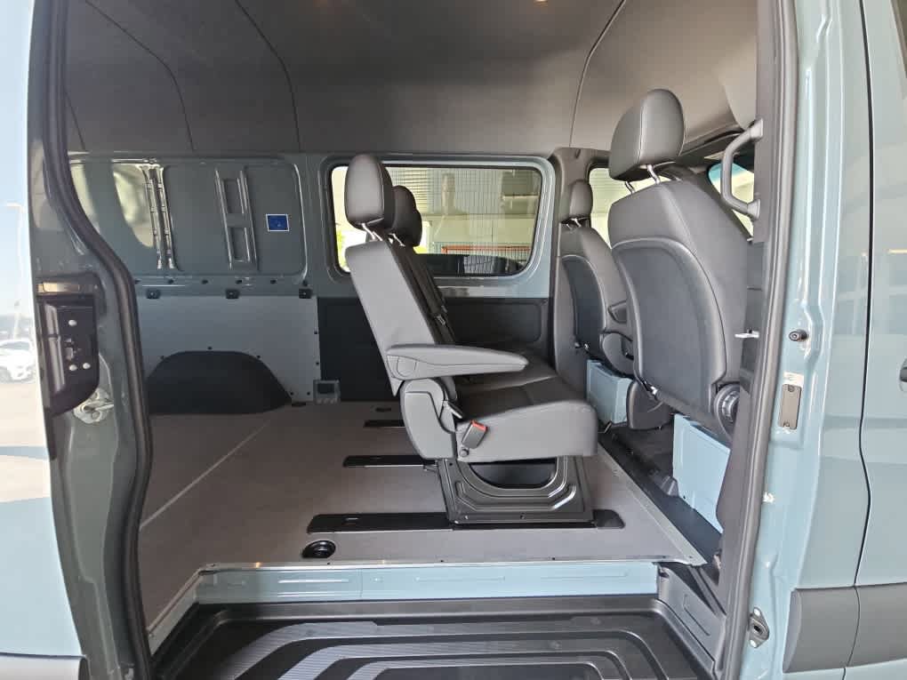New 2026 Mercedes-Benz Sprinter 2500 image 11
