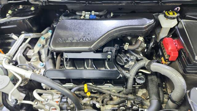 Certified 2022 Nissan Rogue Sport SL FWD image 37
