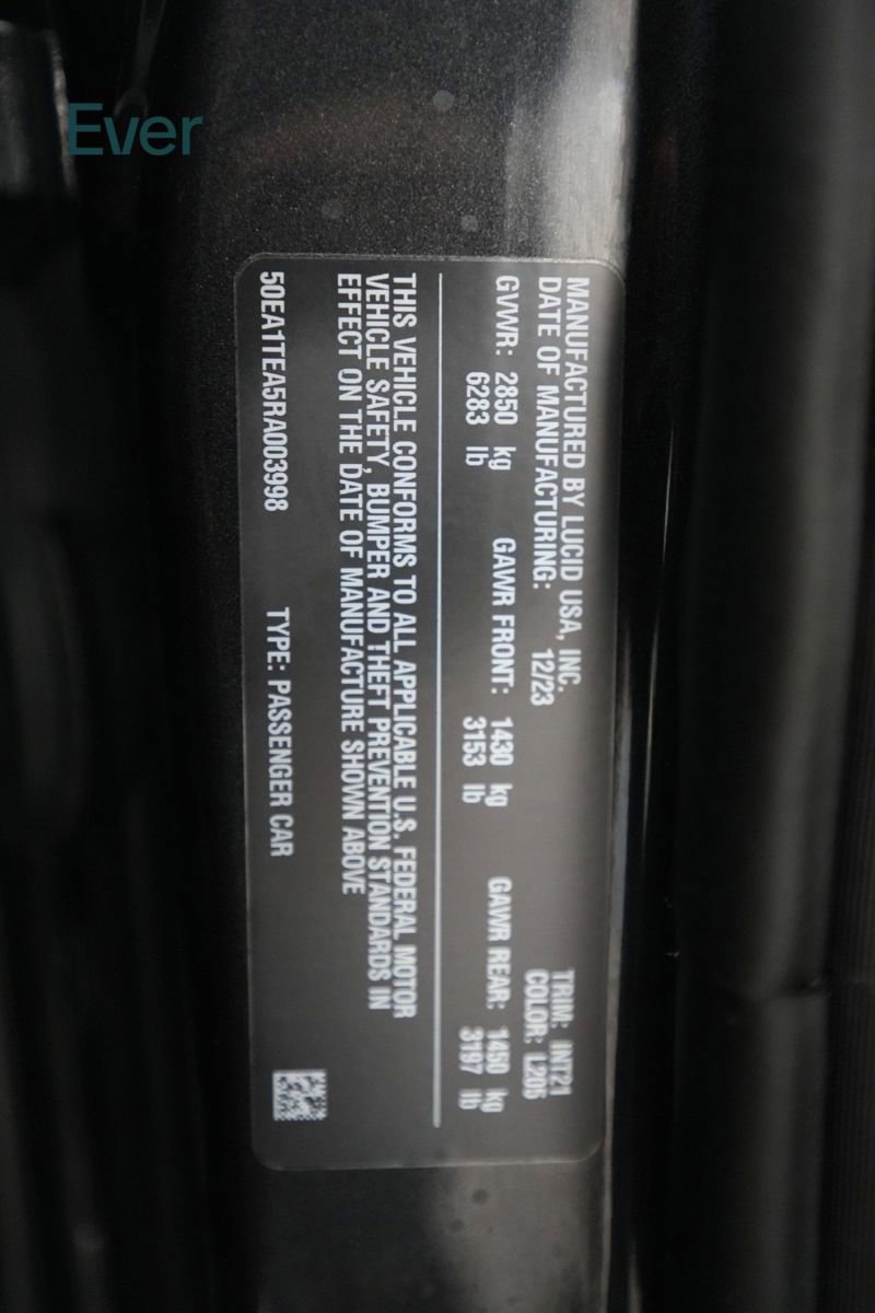 Used 2024 Lucid Air Touring image 26