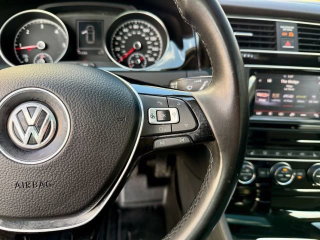 Used 2015 Volkswagen Golf TDI SEL w/ Lighting Package (SEL) image 29