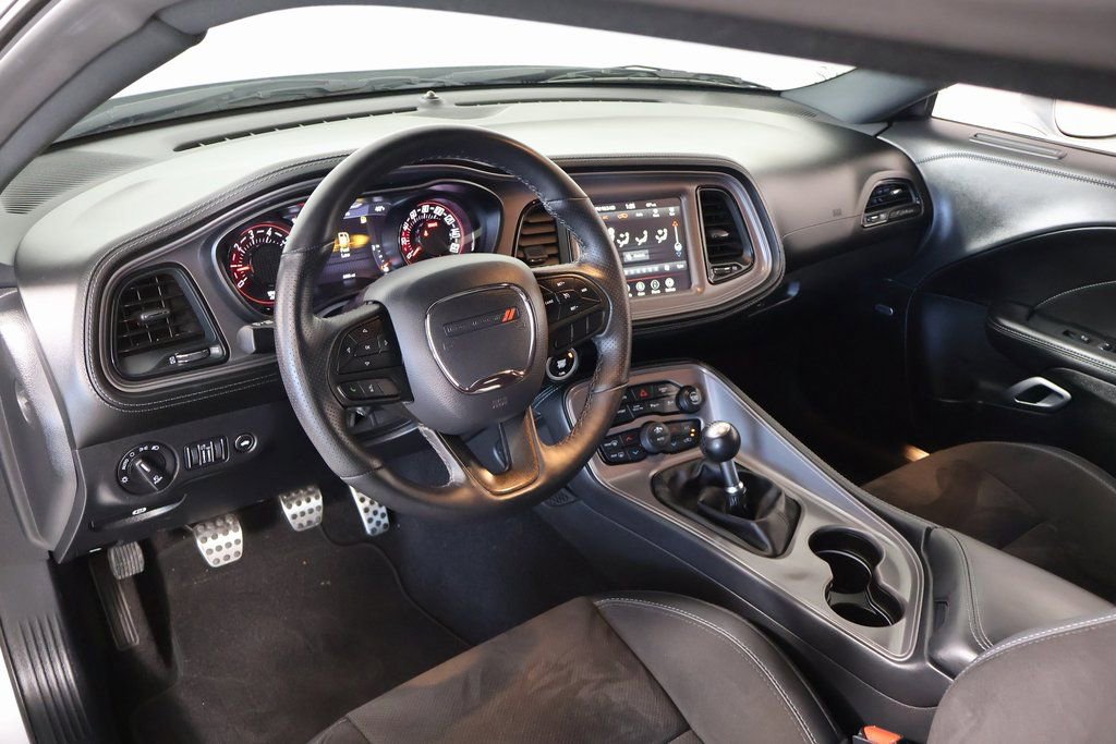 Used 2023 Dodge Challenger R/T w/ Plus Package image 2