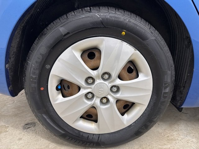 Used 2014 Kia Forte LX image 11