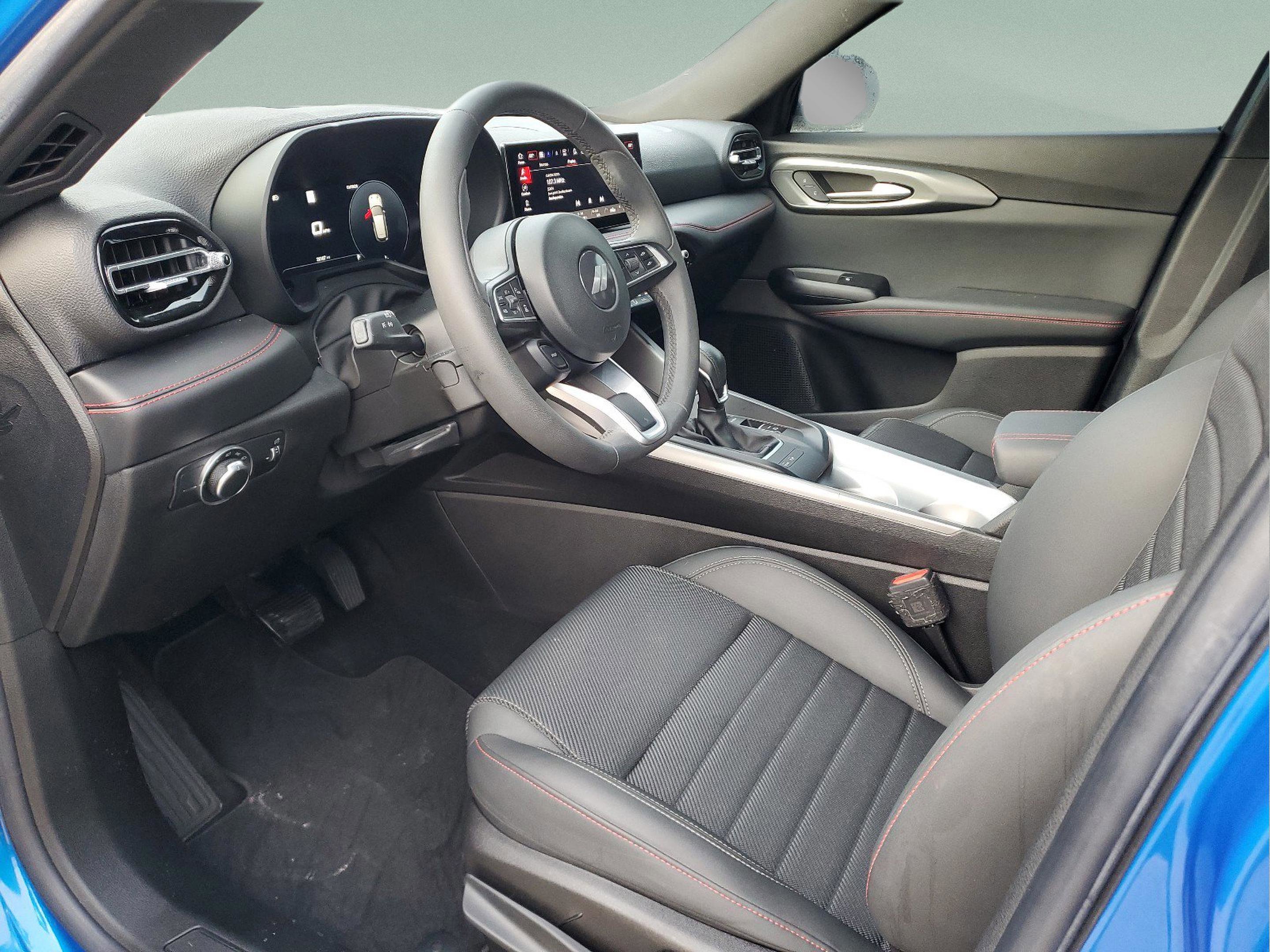 Used 2023 Dodge Hornet GT w/ GT Blacktop Package image 16