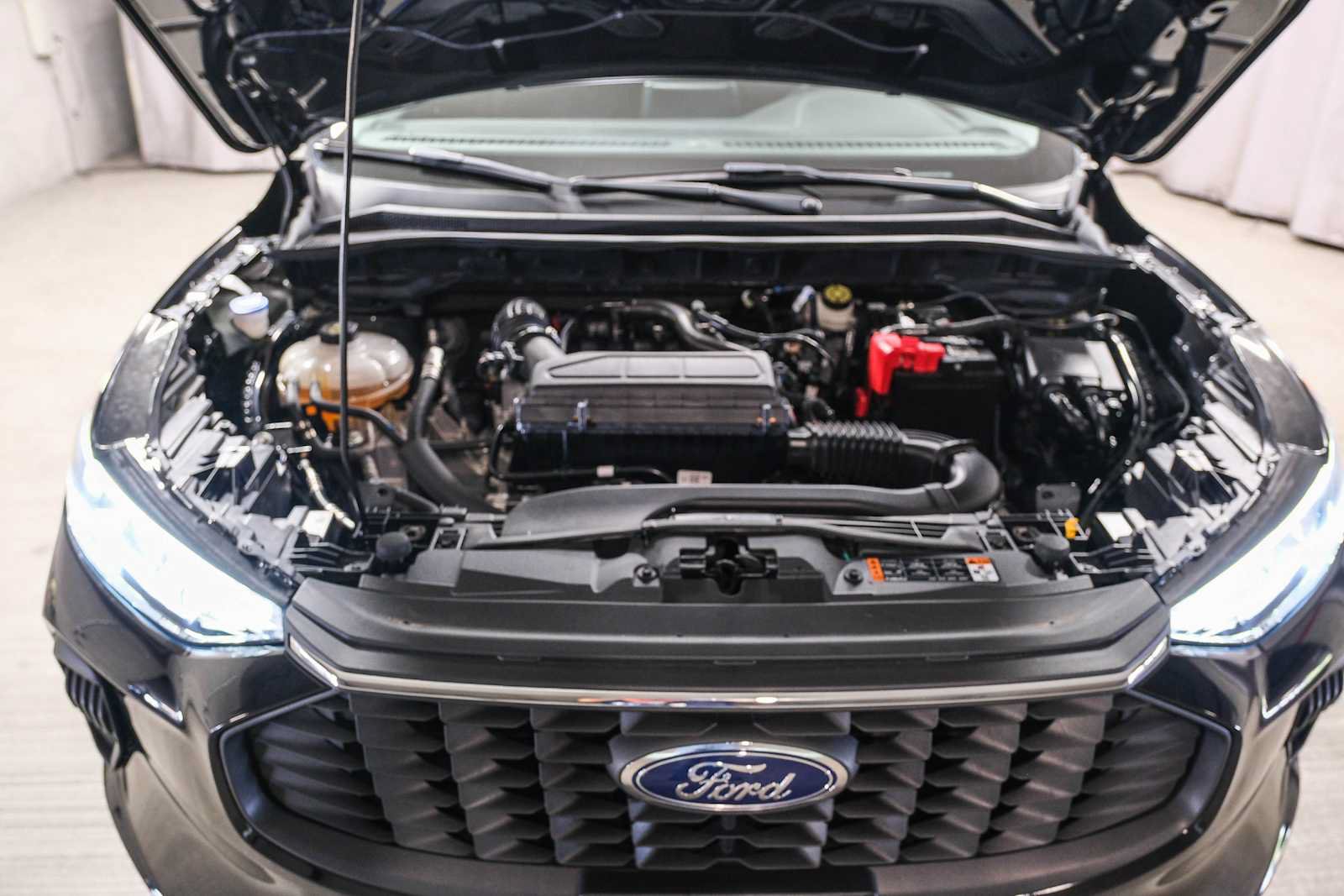 Used 2024 Ford Escape Active FWD image 34
