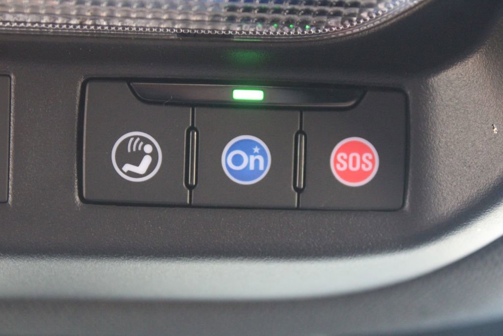 Used 2024 Chevrolet Trax RS image 54