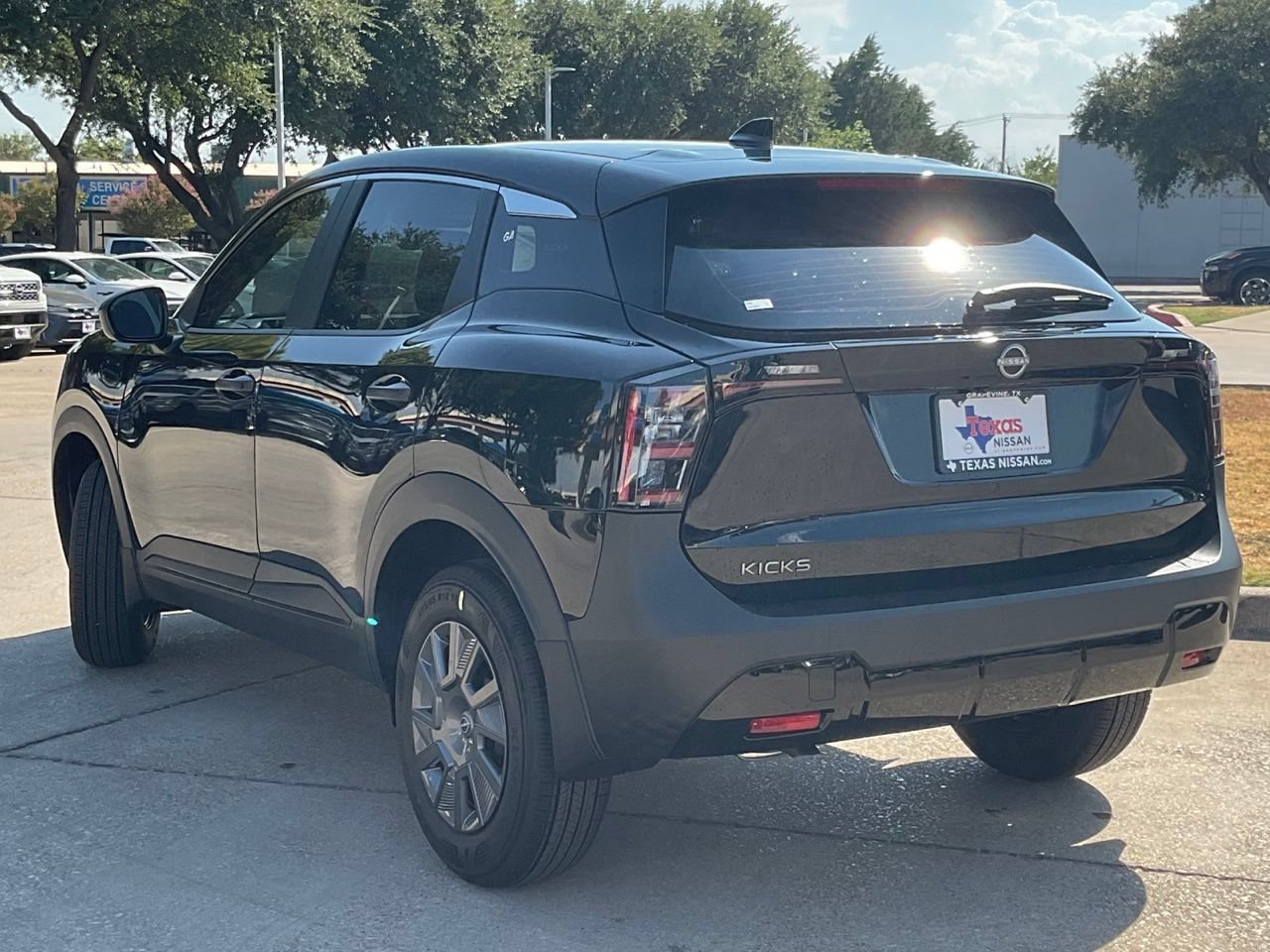 New 2027 Nissan Kicks S FWD image 6