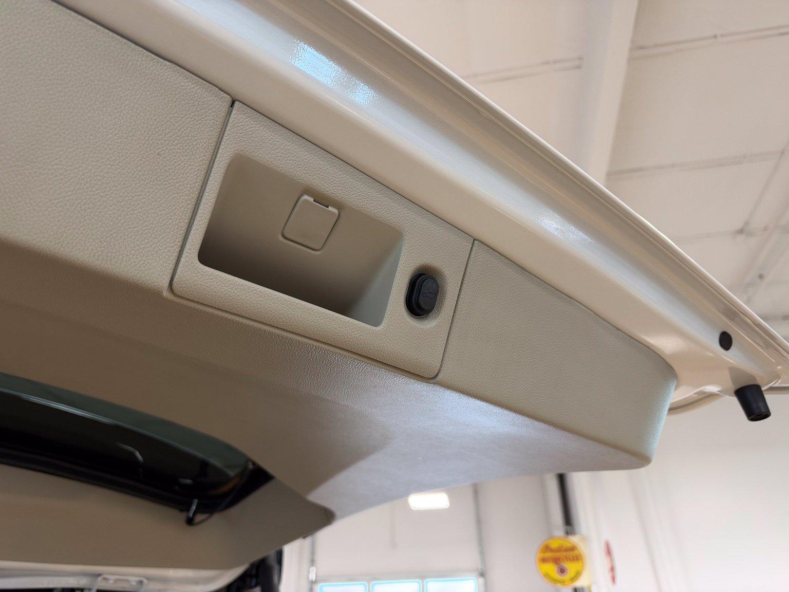 Used 2019 Cadillac Escalade 2WD image 42